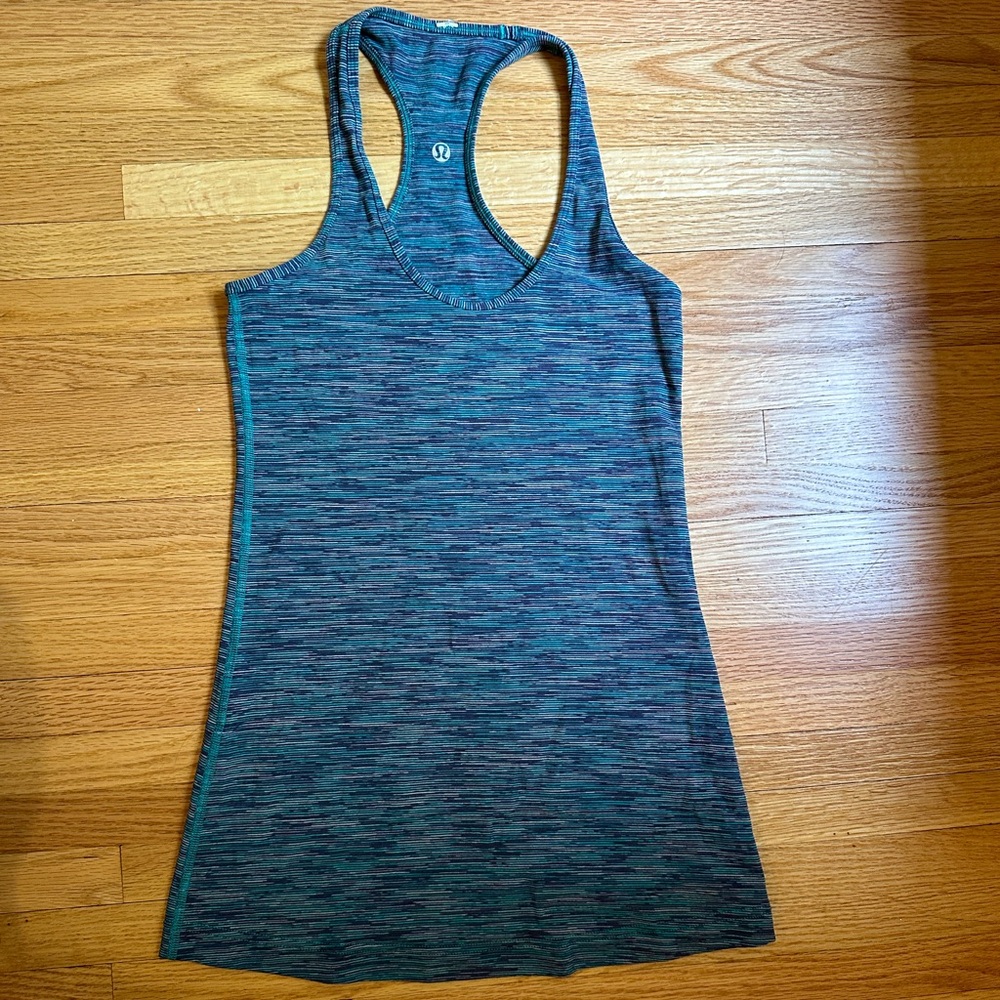 Lululemon racerback tank - size 6